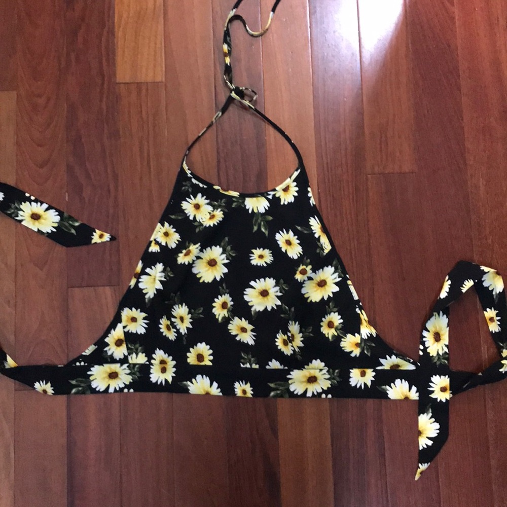 Floral crop top